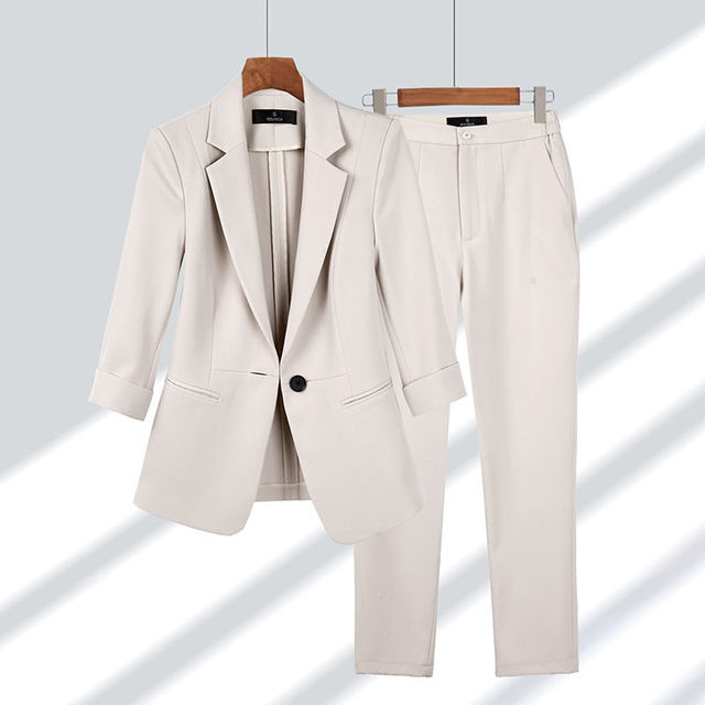 Carla | Conjunto de dos piezas: blazer y pantalón